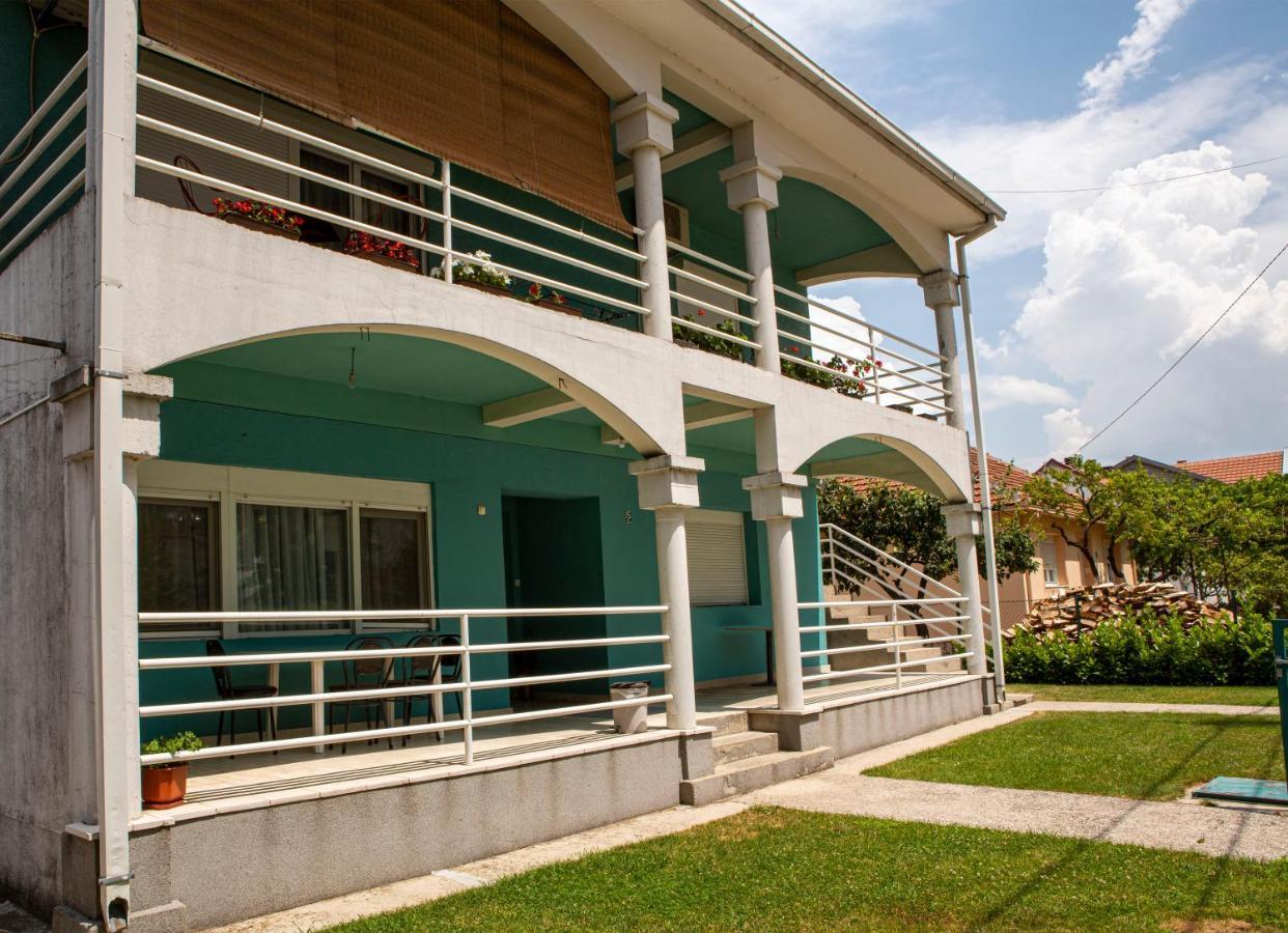 Apartment Monica Nikšić Kültér fotó