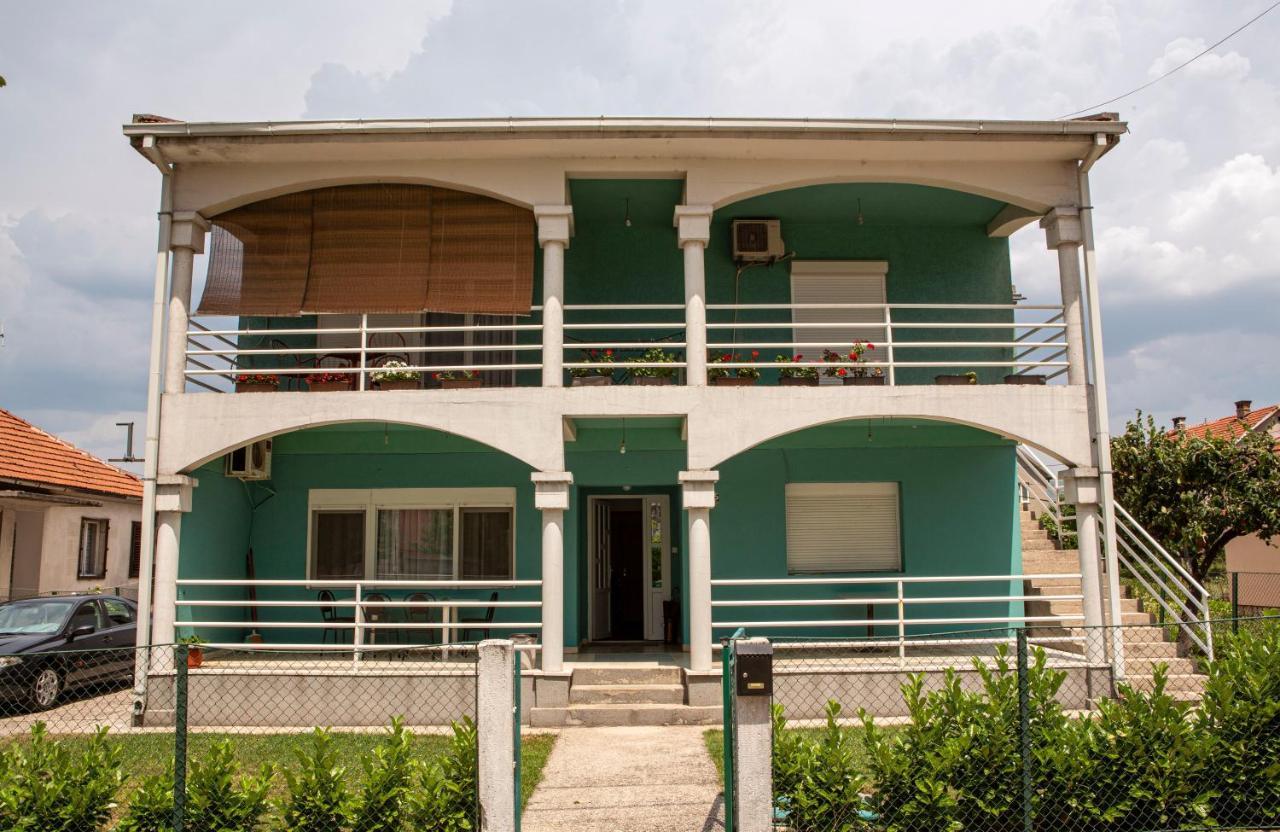 Apartment Monica Nikšić Kültér fotó