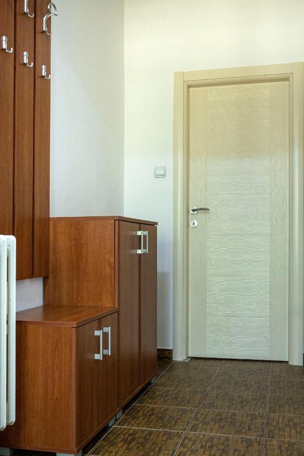 Apartment Monica Nikšić Kültér fotó